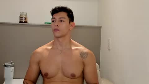Adrian del Mar online show from July 5, 9:11 pm