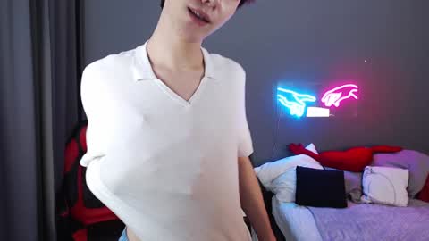 Adrian online show from December 20, 9:00 am