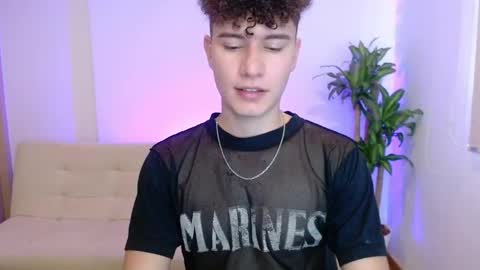 Snapshot of adrian_morelli chatting on March 14, 5:51 pm adrian morelli online show from March 14, 5:51 pm