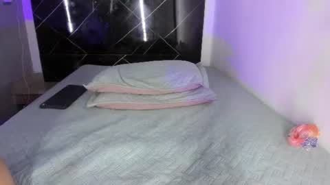 Adrian W  online show from July 11, 9:38 pm