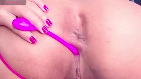 AdrianaSexy online show from January 2, 3:15 am