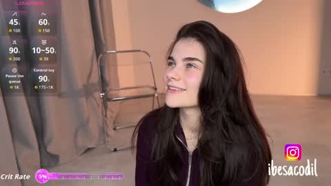 Snapshot of adriana_allen chatting on April 4, 8:39 pm Adri online show from April 4, 8:39 pm