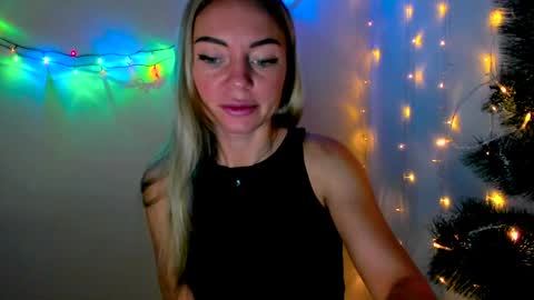 Adriana online show from December 22, 7:22 am