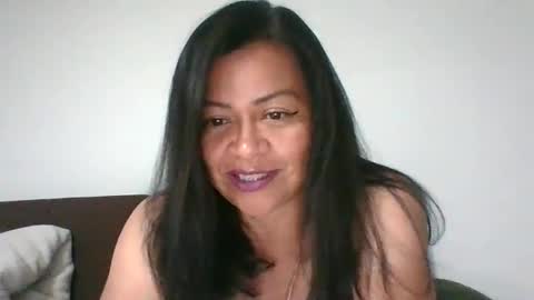 Snapshot of adrianagogo18 chatting on February 12, 11:41 pm adrianagogo18 online show from February 12, 11:41 pm