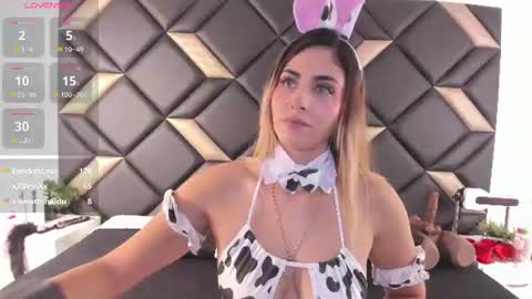 Adriana Harlow online show from July 28, 7:39 pm