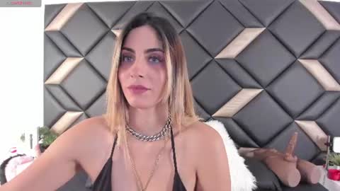 Adriana Harlow online show from August 1, 7:13 pm