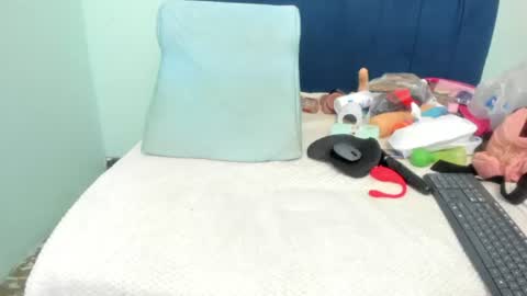 adriana online show from August 3, 2:10 am