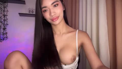 Snapshot of adrianasinclair chatting on October 7, 4:59 pm Adriana online show from October 7, 4:59 pm