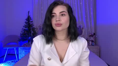 AdrianaTores online show from December 2, 7:20 pm