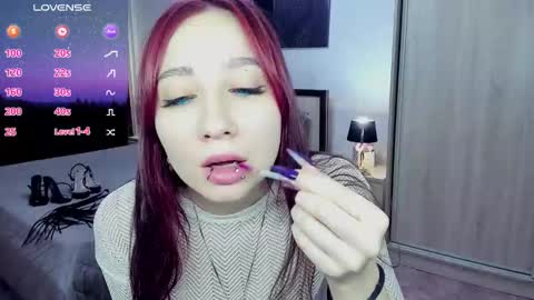 AdrianFay online show from November 11, 11:32 am