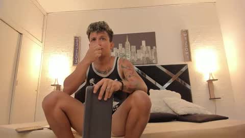 Adrian online show from September 26, 3:54 am