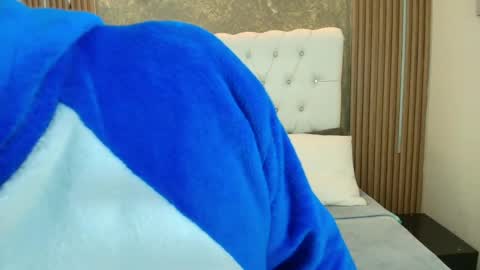 Snapshot of adrianstark_ chatting on May 23, 1:04 pm adrianstark_ online show from May 23, 1:04 pm