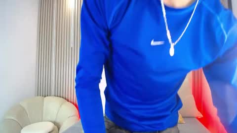 Snapshot of adrianstark_ chatting on May 28, 12:46 pm adrianstark_ online show from May 28, 12:46 pm