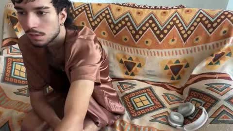 Snapshot of adrien_polo chatting on March 7, 4:48 pm adrien_polo online show from March 7, 4:48 pm