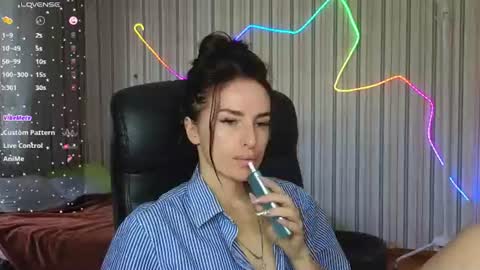 Adriana online show from July 16, 9:15 am