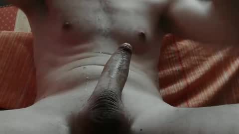 Snapshot of adryan_gym chatting on February 21, 11:28 pm ADRY SKY online show from February 21, 11:28 pm