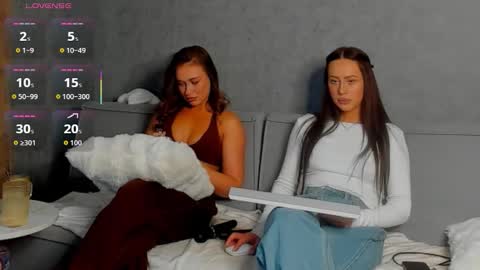 Snapshot of aelin_day chatting on March 26, 6:19 am Adele online show from March 26, 6:19 am