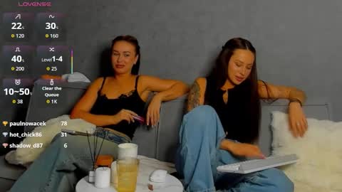 Snapshot of aelin_day chatting on March 31, 6:03 am Adele online show from March 31, 6:03 am