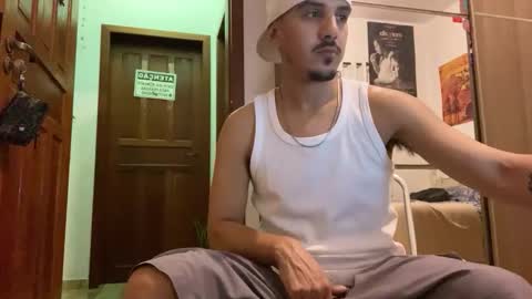 Luci online show from November 7, 3:17 am