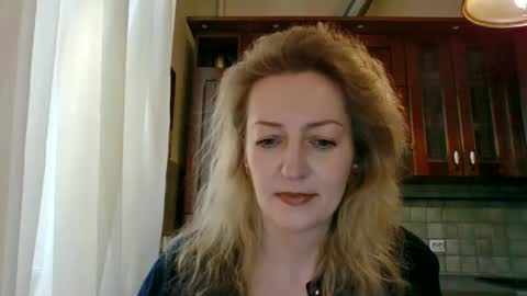 Snapshot of aeroliss chatting on March 28, 3:00 pm aeroliss online show from March 28, 3:00 pm