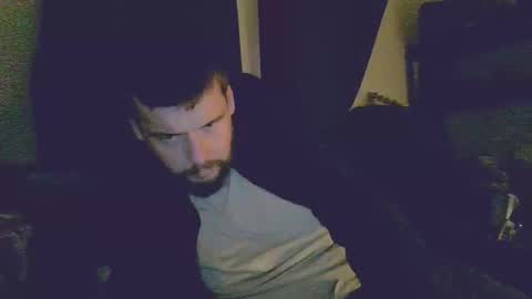 Snapshot of aeroslayer chatting on April 12, 7:41 pm aeroslayer online show from April 12, 7:41 pm