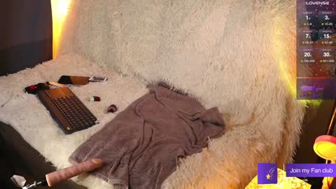 Fred and Dilan online show from January 4, 9:20 pm