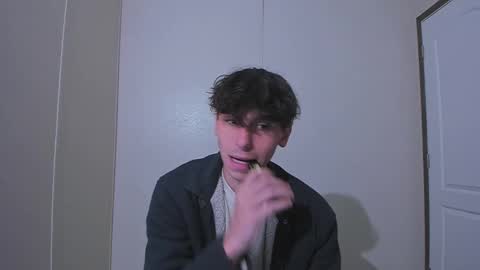 Snapshot of aesus3x chatting on January 6, 4:13 pm Niko online show from January 6, 4:13 pm