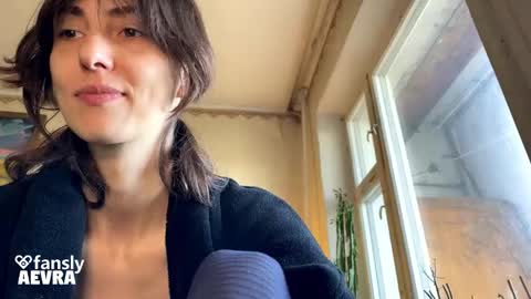 Snapshot of aevra chatting on October 12, 6:34 am vegans taste better online show from October 12, 6:34 am