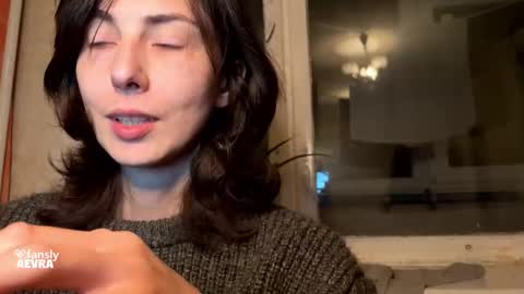 Snapshot of aevra chatting on October 28, 5:15 pm vegans taste better online show from October 28, 5:15 pm