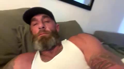 Snapshot of afcrider chatting on December 5, 4:25 pm afcrider online show from December 5, 4:25 pm