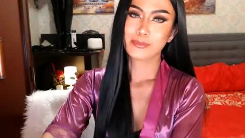 Dominant Goddess Contessa online show from January 28, 7:10 pm