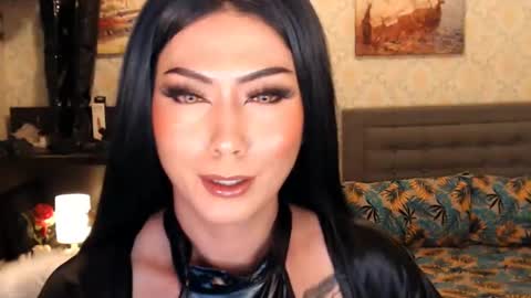 Dominant Goddess Contessa online show from February 13, 6:27 pm