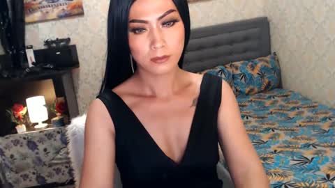 Dominant Goddess Contessa online show from February 19, 9:25 pm
