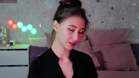 AffiinaLovsx online show from February 7, 1:31 am