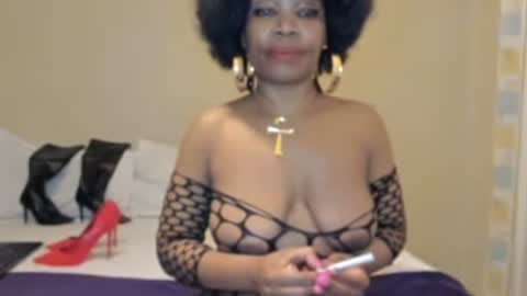 AfricanSquirtQueen online show from July 29, 10:19 pm