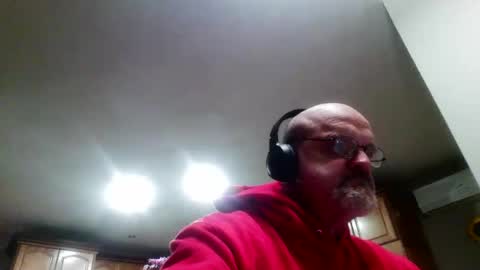 afr10221966 online show from March 18, 9:45 am