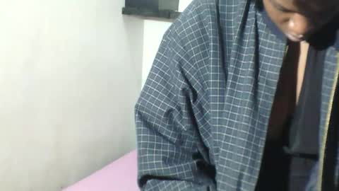 Mia  Friends online show from March 13, 8:10 am