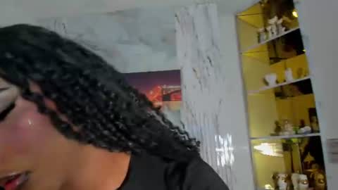 afrikan_diva online show from July 4, 4:40 am