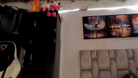 Snapshot of afrodita096 chatting on January 20, 12:57 am afrodita096 online show from January 20, 12:57 am