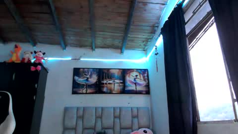 Snapshot of afrodita096 chatting on January 25, 11:23 am afrodita096 online show from January 25, 11:23 am