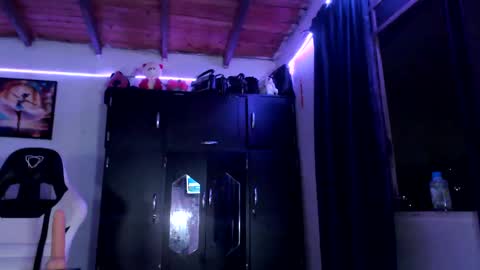 Snapshot of afrodita096 chatting on March 1, 4:26 am afrodita096 online show from March 1, 4:26 am