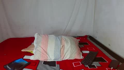 Snapshot of afrodita_024 chatting on March 3, 11:43 pm afrodita_024 online show from March 3, 11:43 pm