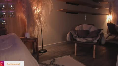 Emma online show from February 25, 1:41 am