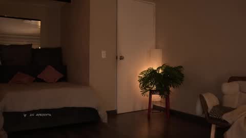 Emma online show from October 1, 12:16 am