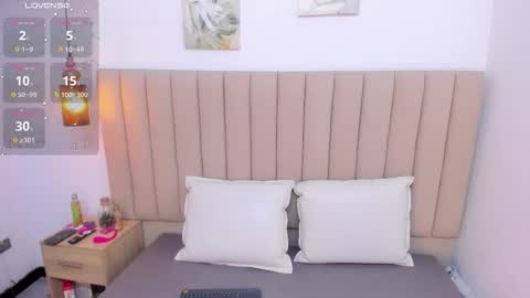 Vr.  online show from October 14, 11:33 am