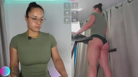 Snapshot of afrodita_p_ chatting on April 21, 9:37 am Afrodita P online show from April 21, 9:37 am