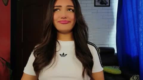 AFRODITA      online show from December 17, 8:04 pm