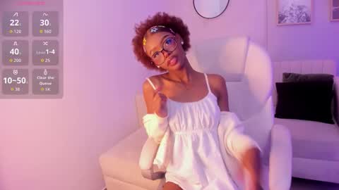 Snapshot of afrodita_sweeet chatting on November 24, 8:30 pm Afrodita online show from November 24, 8:30 pm