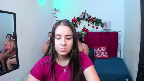 Afrodita Chery y Hermione online show from December 16, 11:55 am