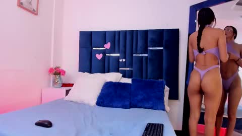 A F R O D I T A  E V A N S online show from February 18, 1:40 pm